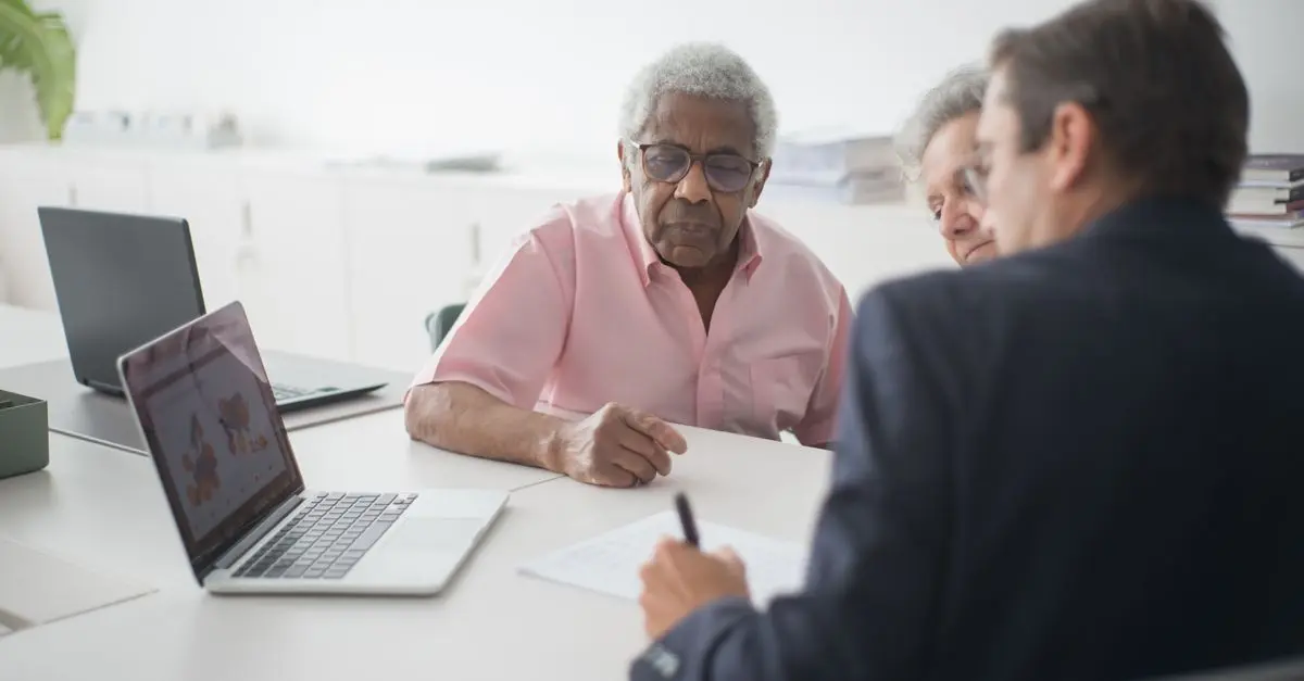 Assurance vie vs PER : Quelle option choisir à la retraite ?